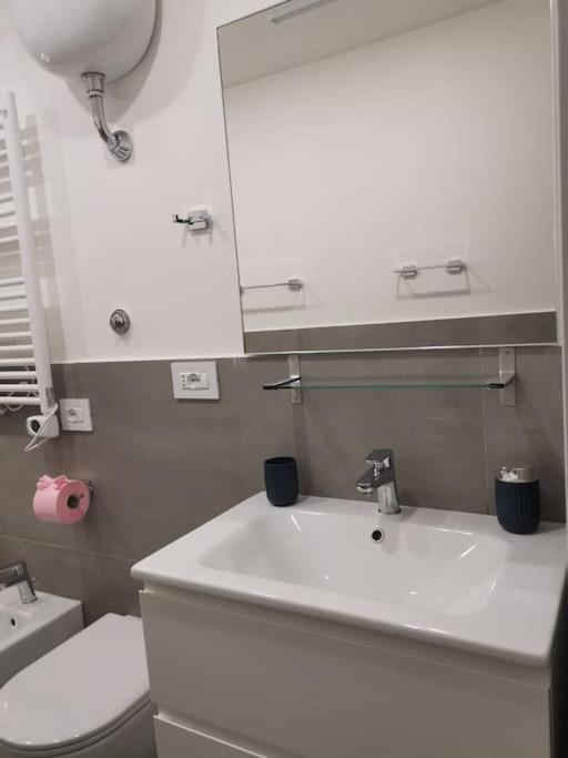 A Casa Da Sogra 23 Rom
