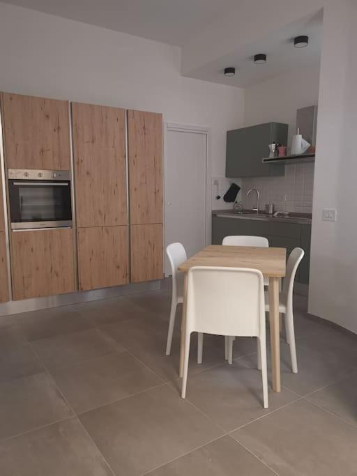 A Casa Da Sogra 23 *